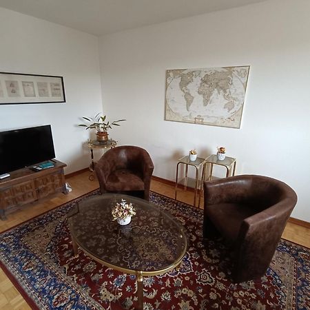 Helvetia 2 Zimmer Apartment Mit Parkplatz Zürich Buitenkant foto