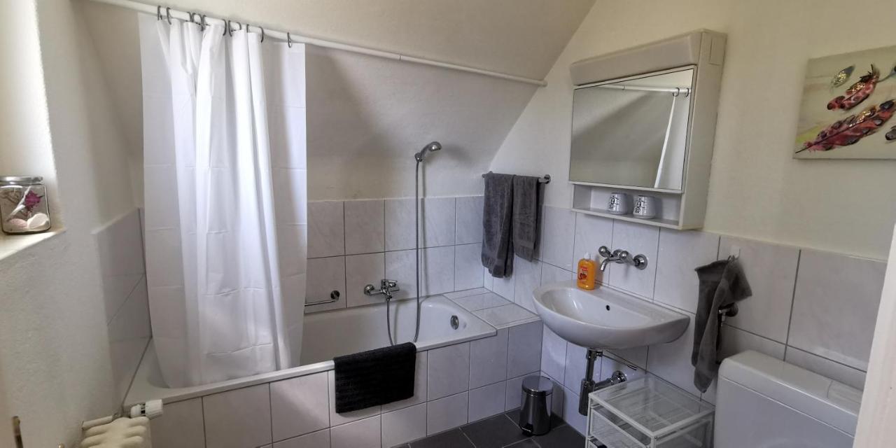 Helvetia 2 Zimmer Apartment Mit Parkplatz Zürich Buitenkant foto