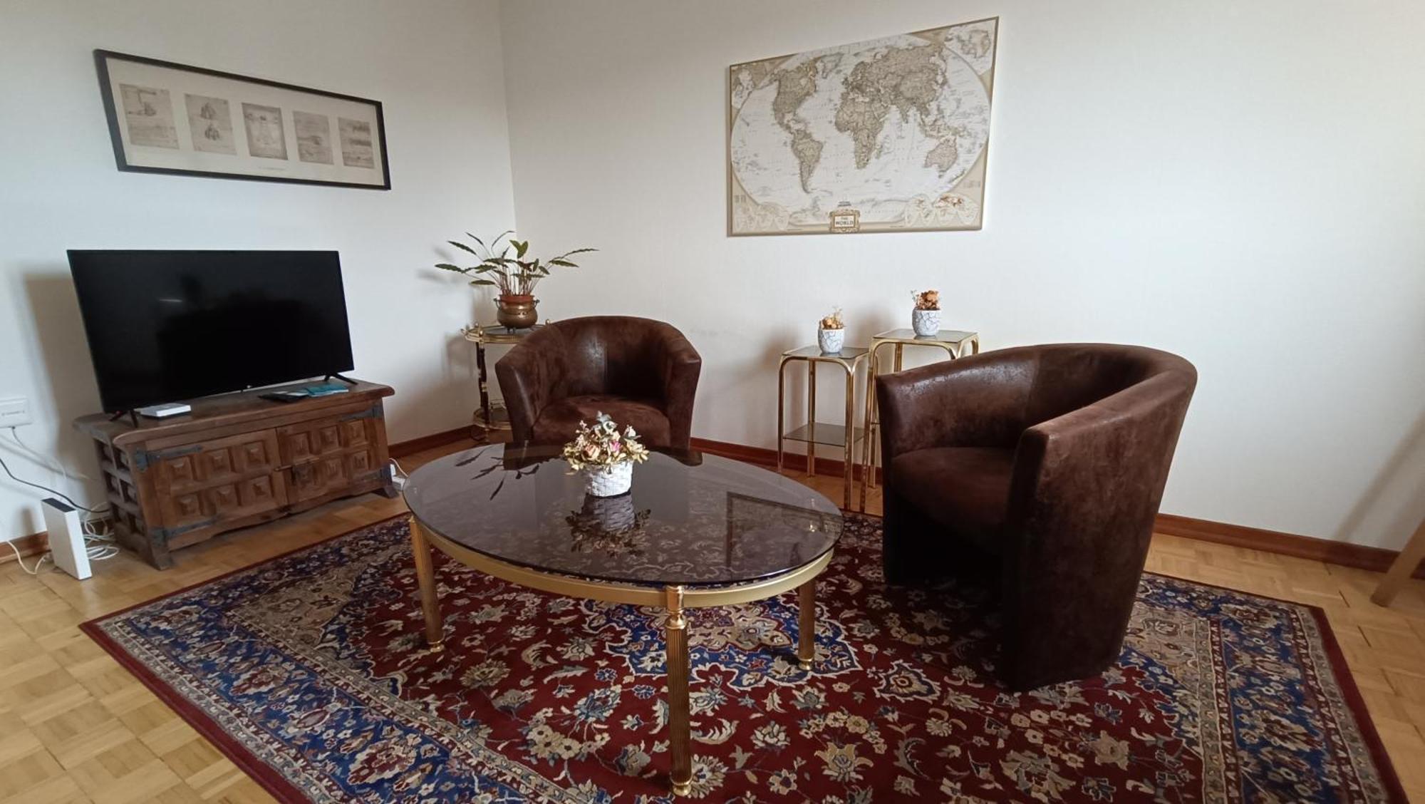Helvetia 2 Zimmer Apartment Mit Parkplatz Zürich Buitenkant foto